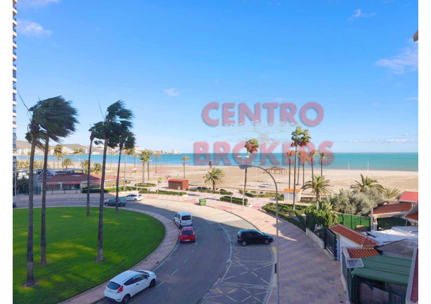 Apartament w I linii plaży z basenem w Cullera, Walencja